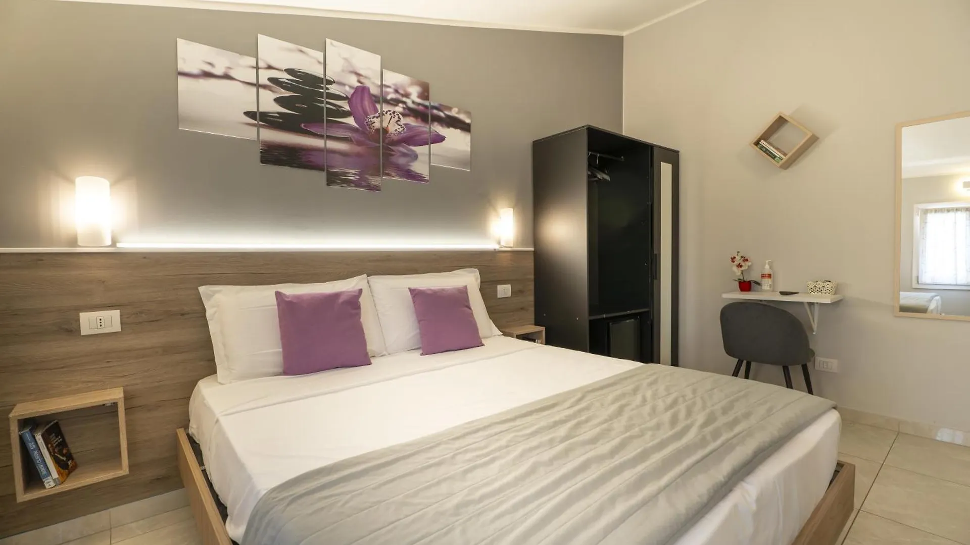 Pensionat Affittacamere Orchidea For Tourists Hesperia Hosp Modena