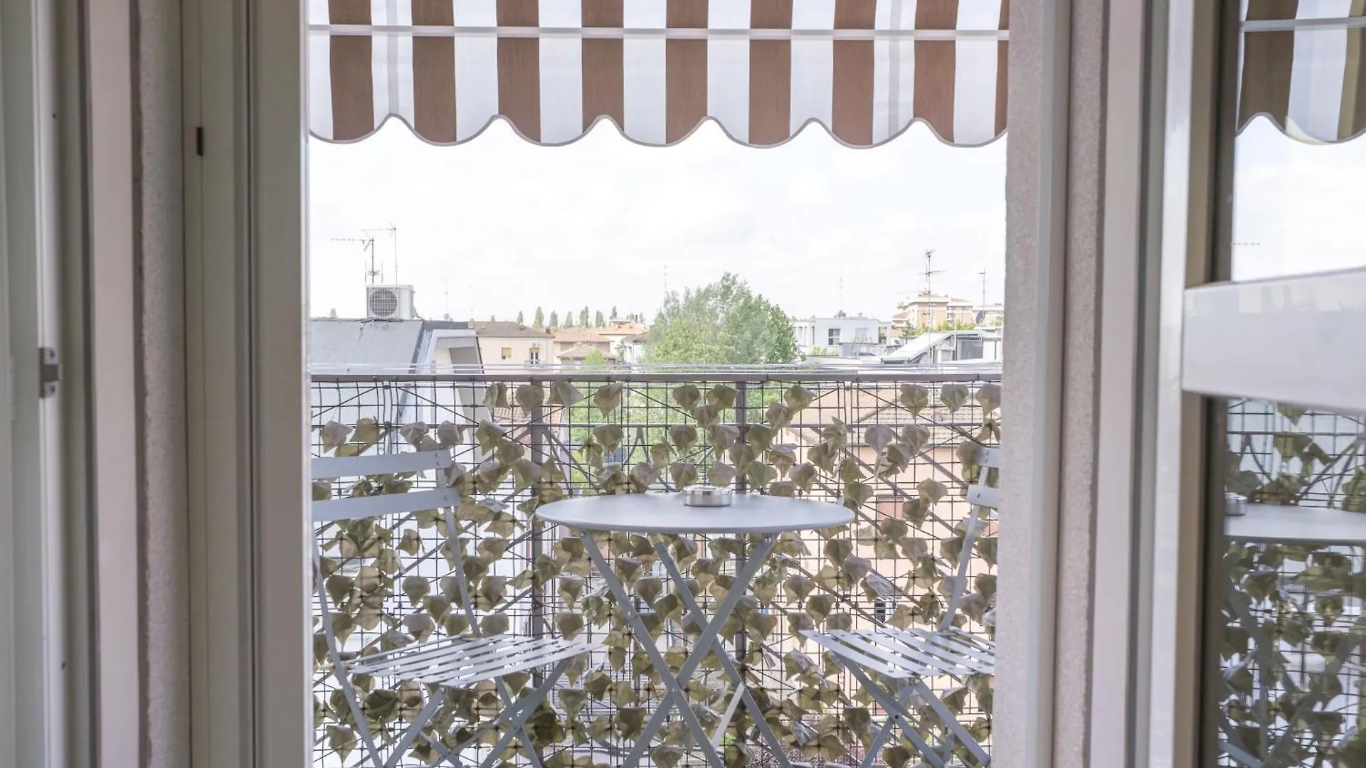 Affittacamere Orchidea For Tourists Hesperia Hosp Modena 0*,  Italien