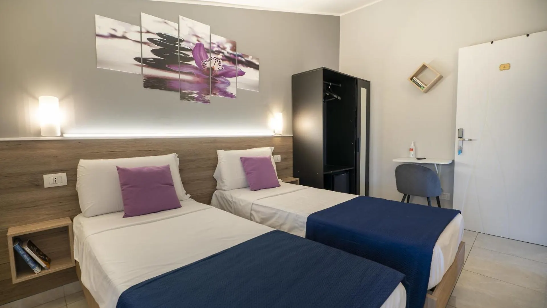 Pensionat Affittacamere Orchidea For Tourists Hesperia Hosp Modena Italien