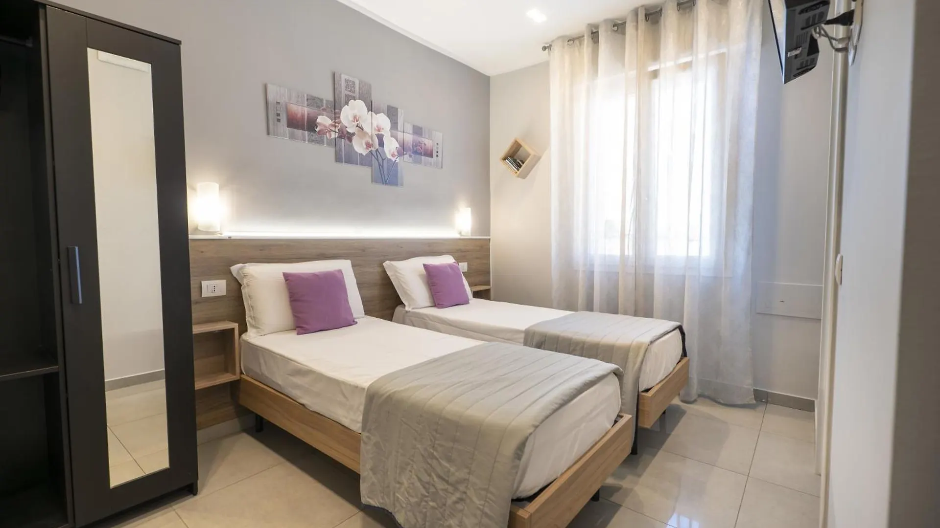 Affittacamere Orchidea For Tourists Hesperia Hosp Modena Pensionat