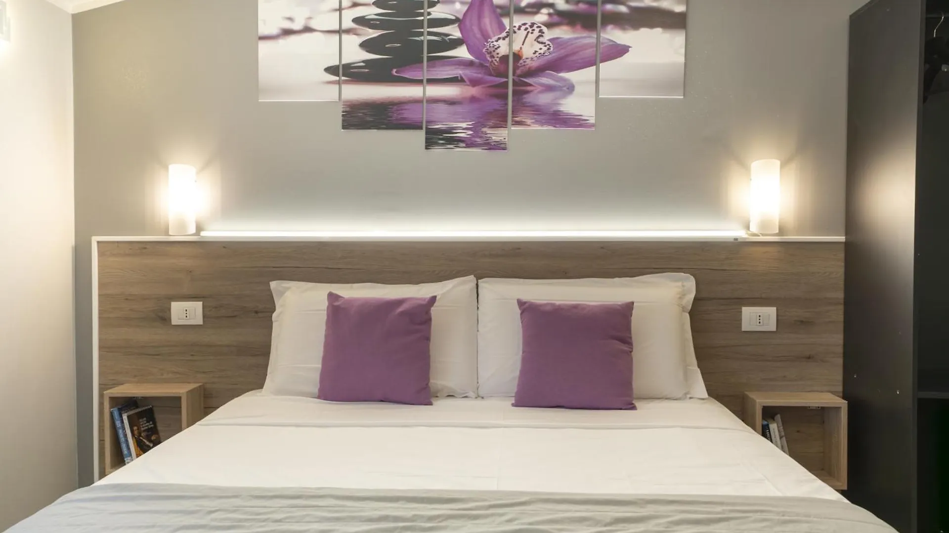 Affittacamere Orchidea For Tourists Hesperia Hosp Modena 0*,